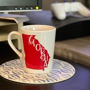 Georgia State Outline Mug // 12 oz ceramic mug with red permanent vinyl design